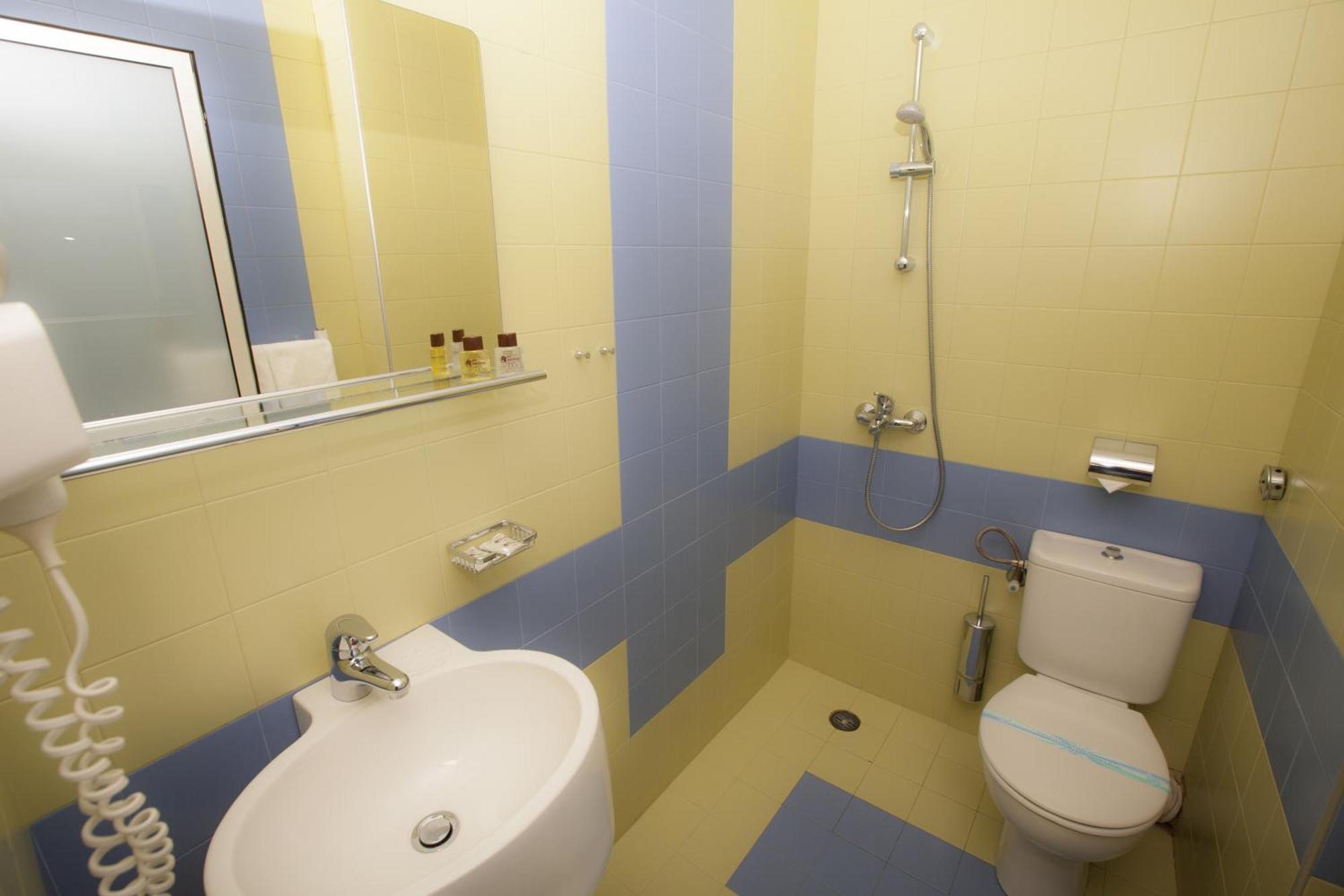 Family Hotel Saint George Sofia Room photo